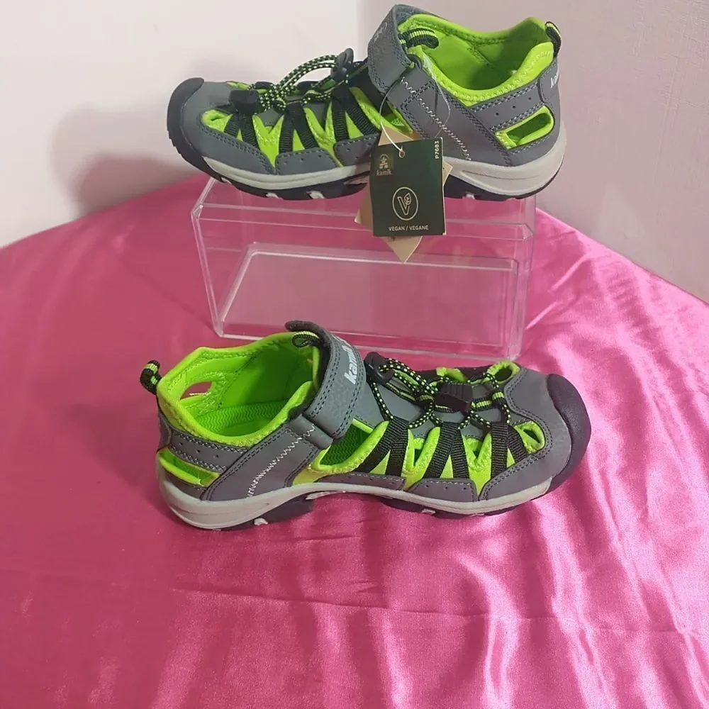 Kamik Wildcat Kids Youth SZ 3Y Charcoal / Lime Outdoor Camping Hiking Sandals